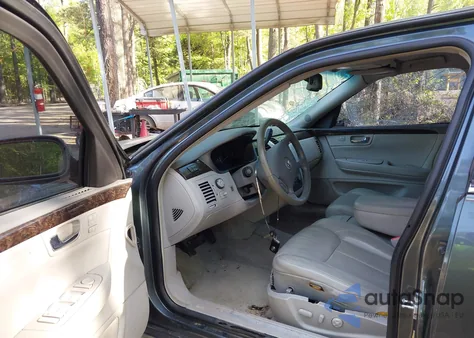 2009 Cadillac Dts 1Sb z USA, uszkodzony, nr VIN 1G6KD57Y79U142537